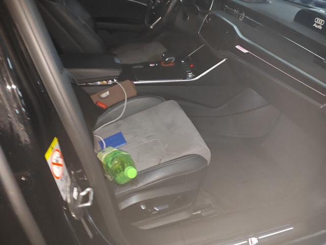 Audi A6 2022 thumb 9