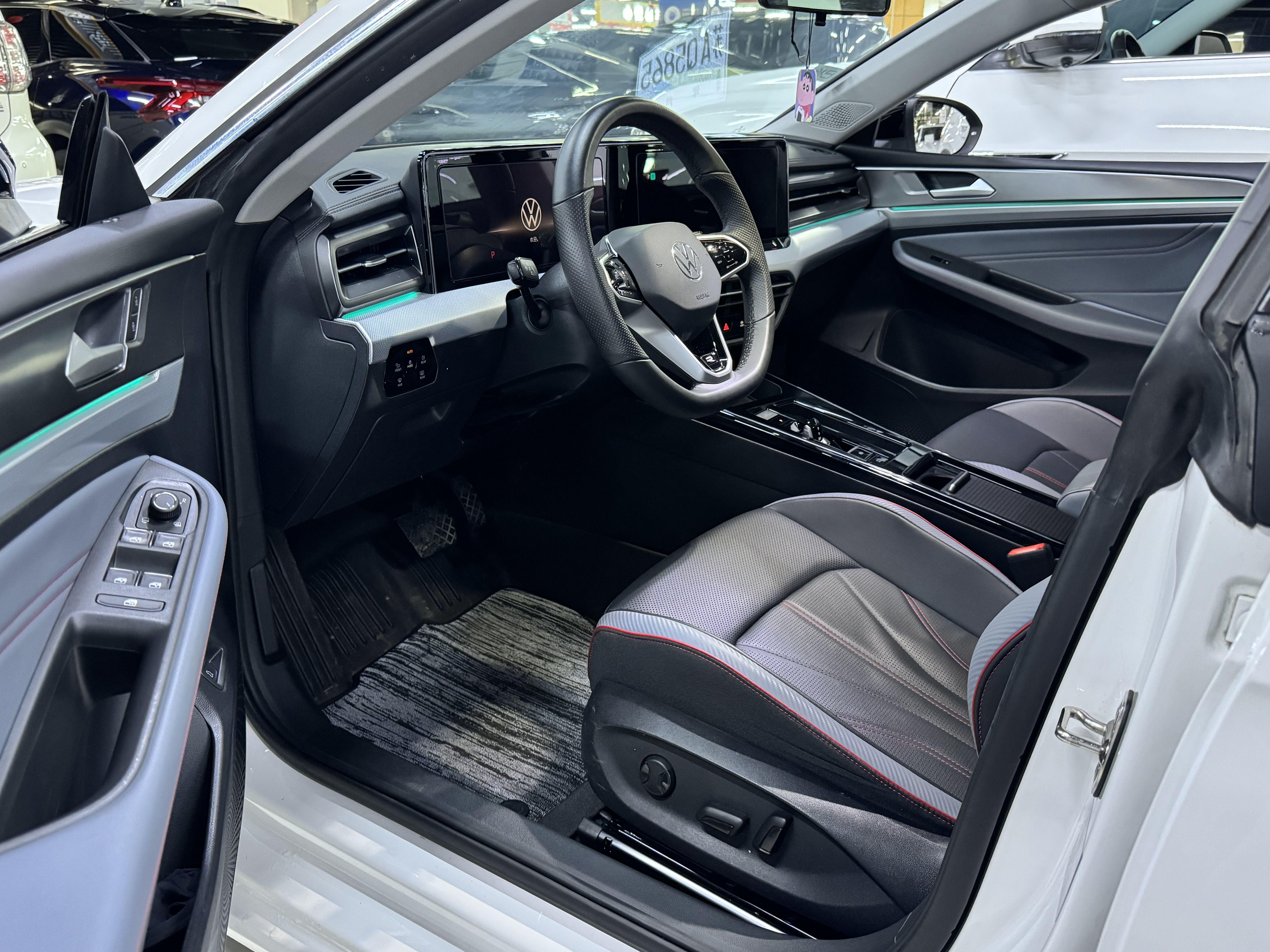 Volkswagen Lamando 2022 thumb 7