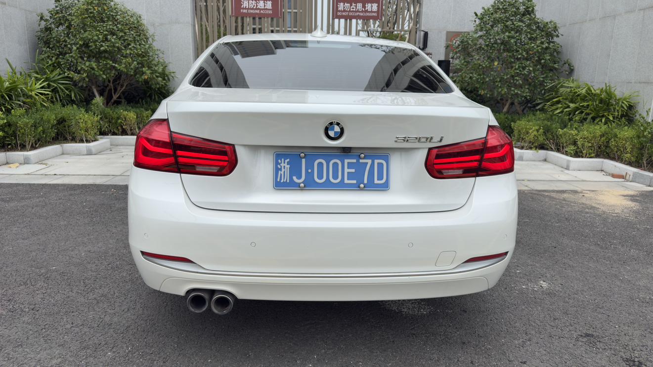 BMW 3 серии 2019 thumb 4