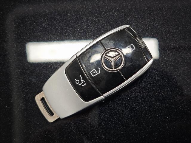 Mercedes-Benz E-Класс 2022 thumb 9