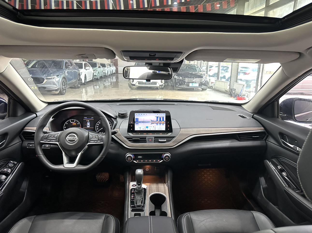 Nissan Altima 2020 thumb 9