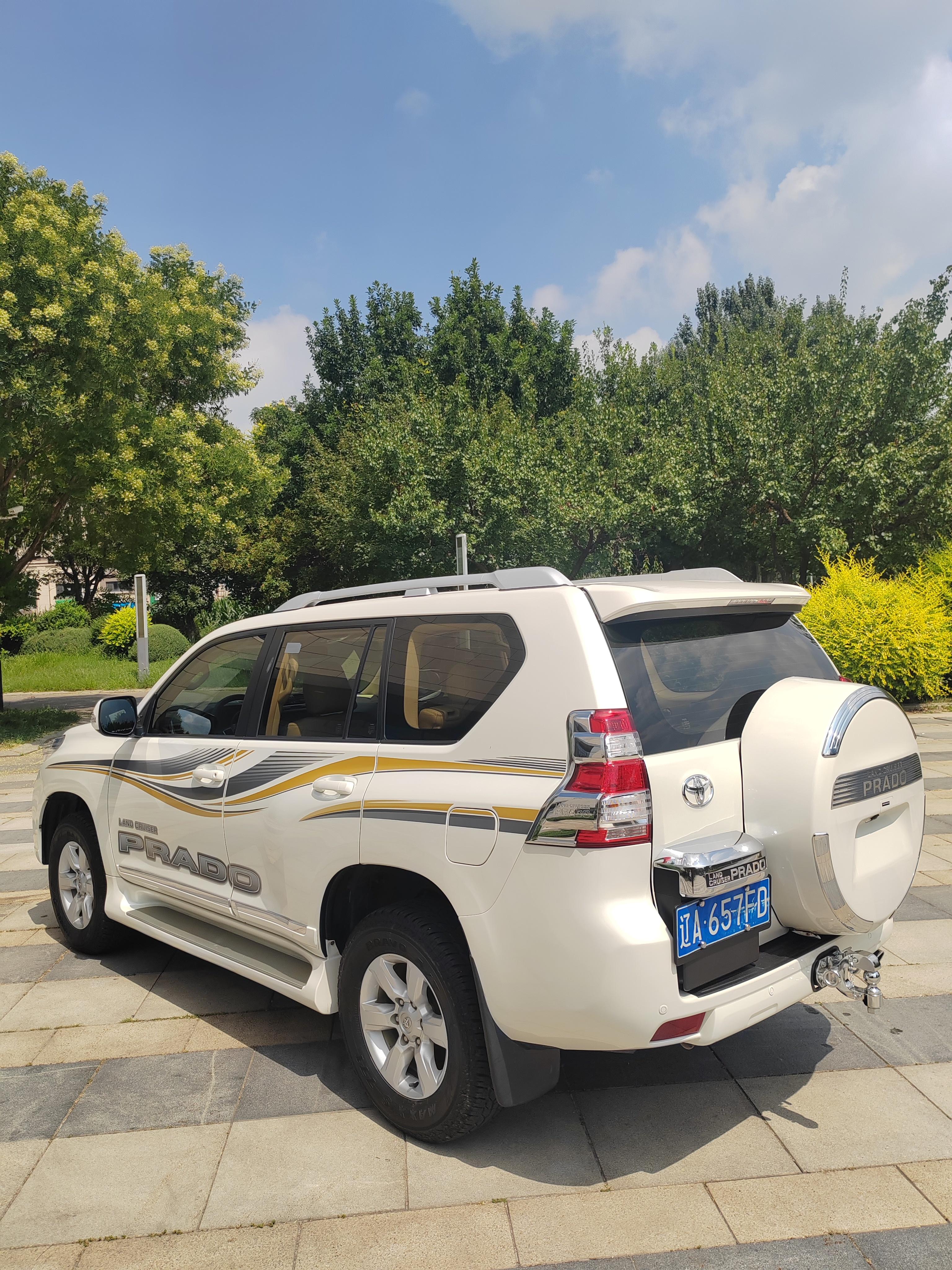 Toyota Land Cruiser Prado 2014 thumb 2