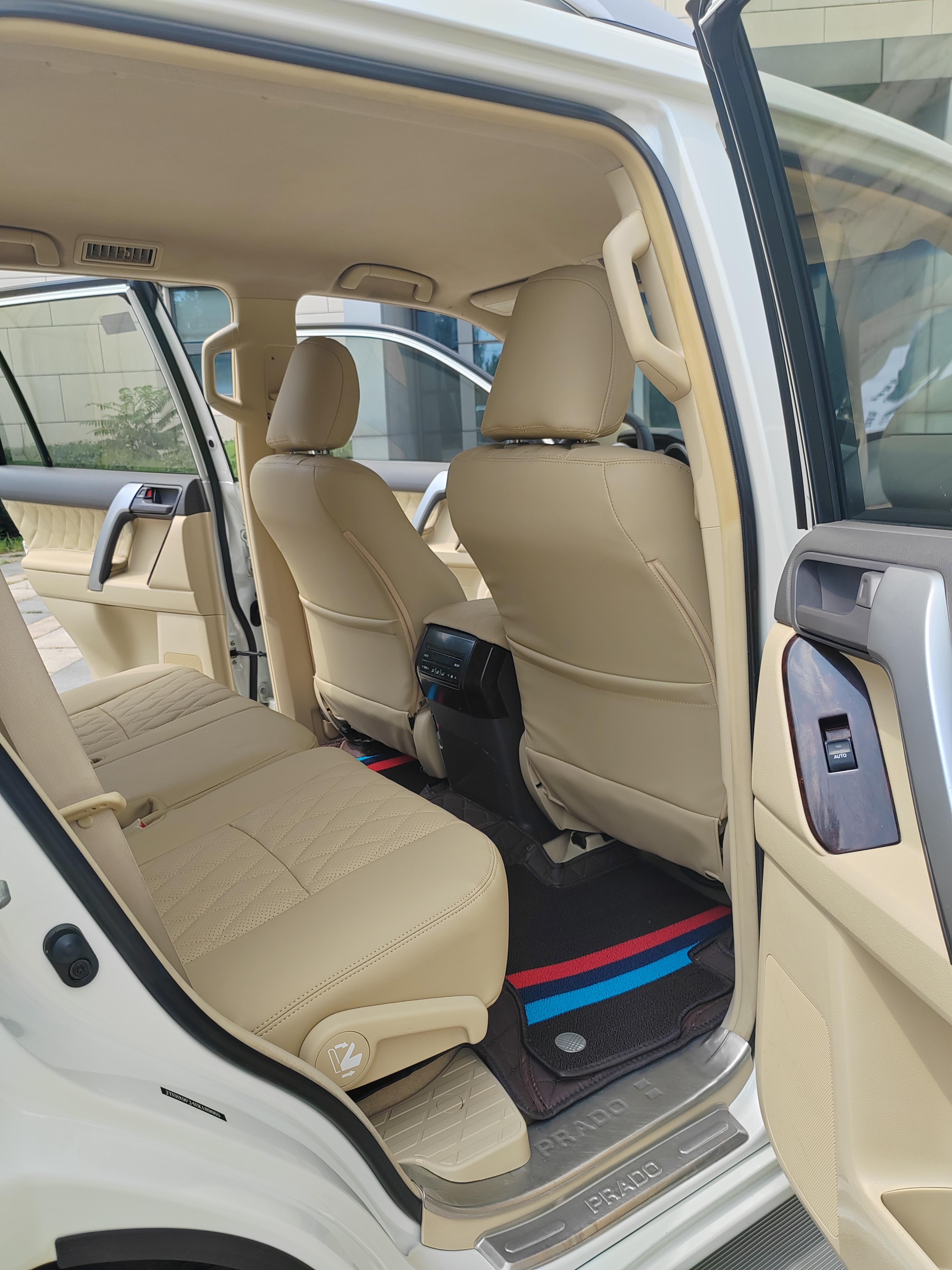 Toyota Land Cruiser Prado 2014 thumb 7