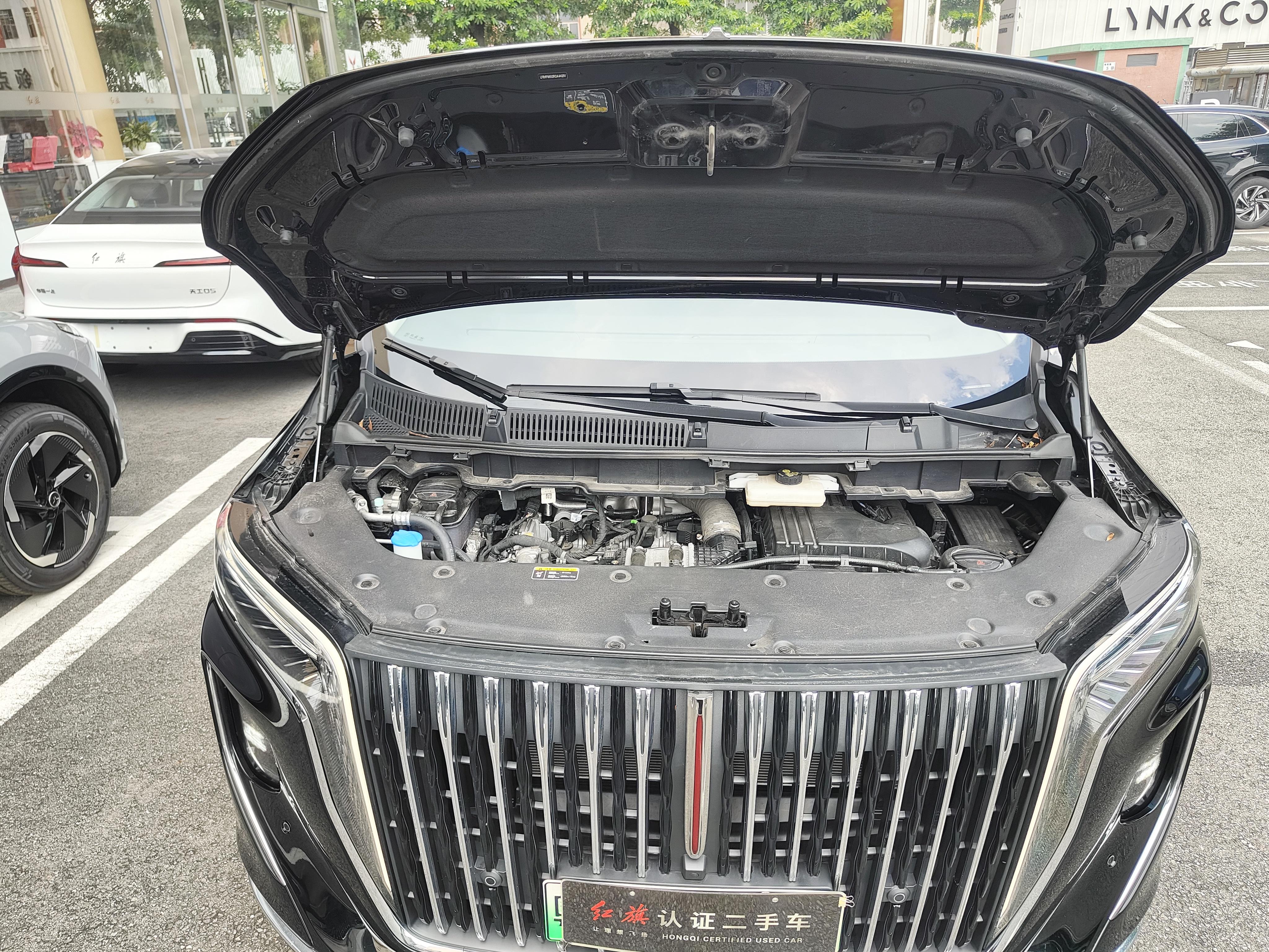Hongqi HQ9 PHEV 2024 thumb 6