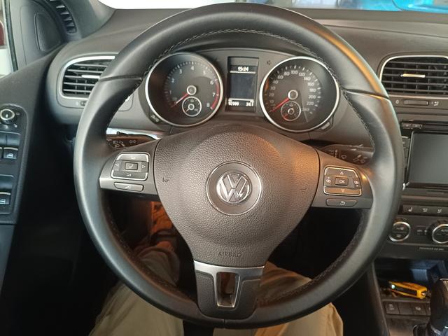 Volkswagen Golf 2012 thumb 6