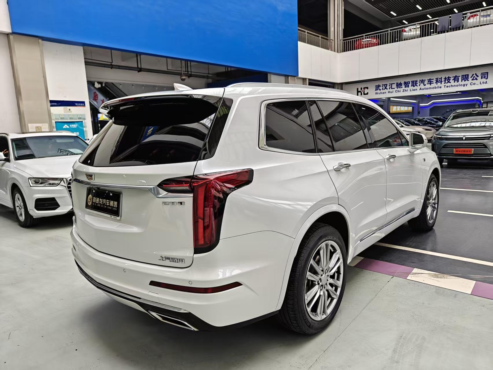 Cadillac XT6 2022 thumb 4