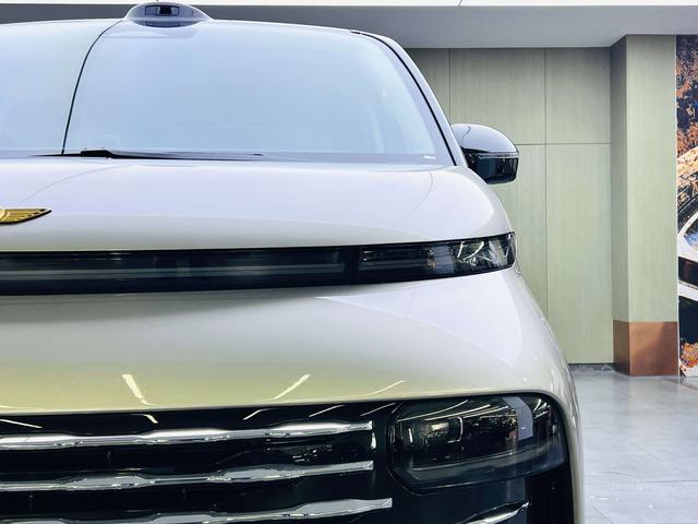 Geely Galaxy V900 2026 thumb 5
