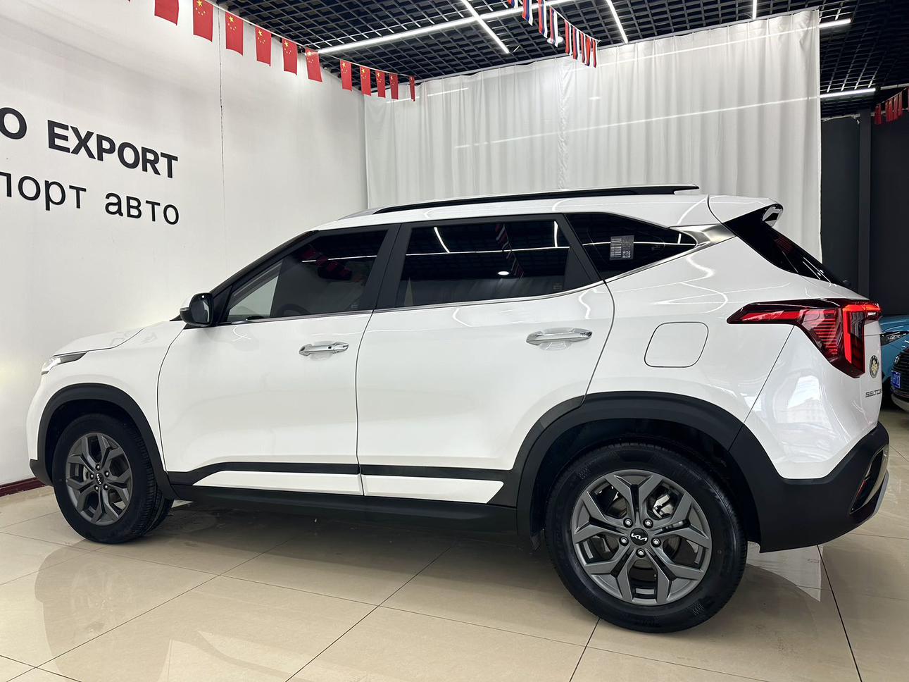 Kia Ceed 2023 thumb 2