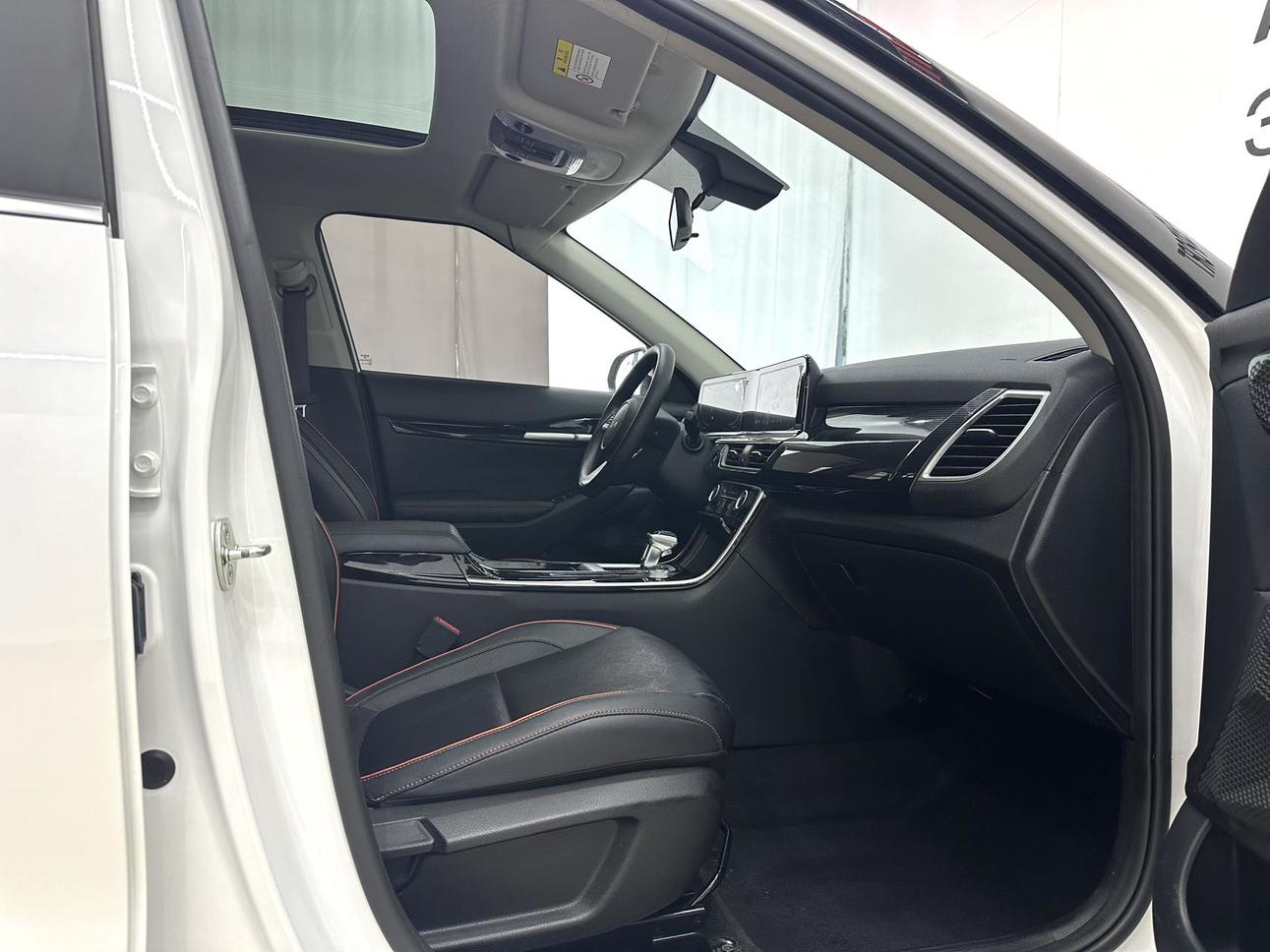 Kia Ceed 2023 thumb 8