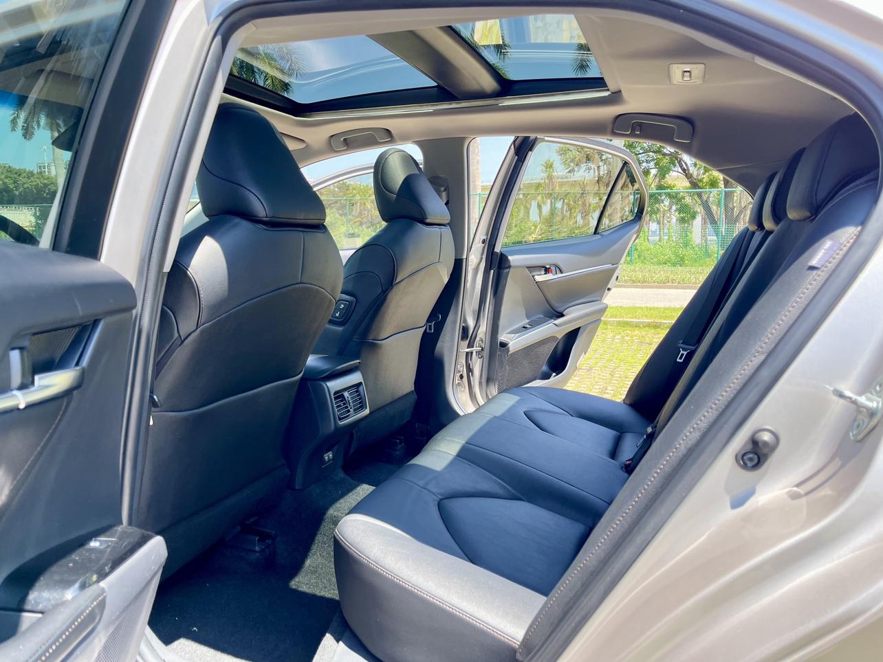 Toyota Camry 2021 thumb 8