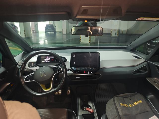 Volkswagen ID.3 2024 thumb 3