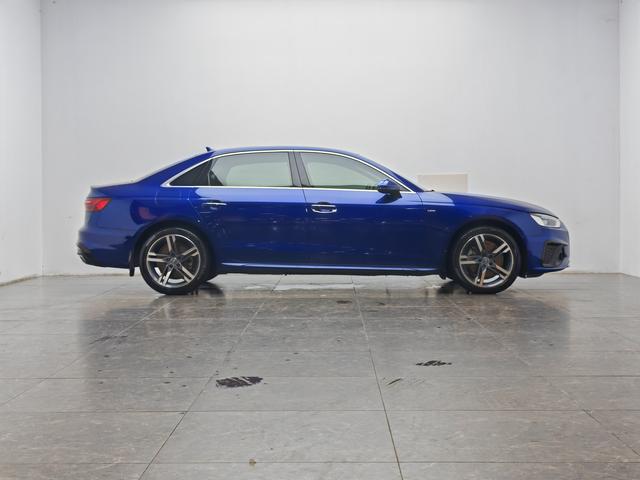 Audi A4 2020 thumb 6