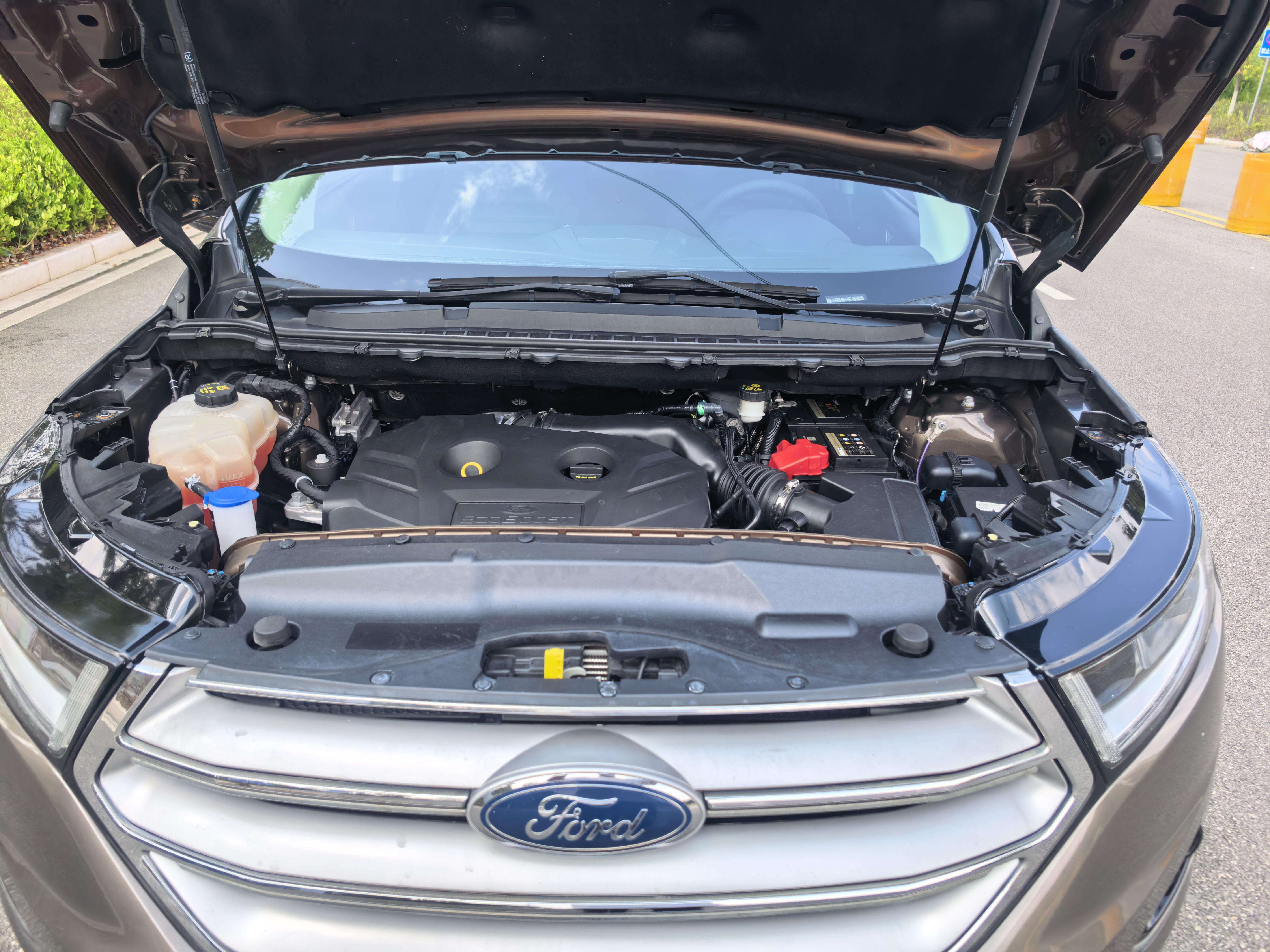 Ford Edge 2016 thumb 6