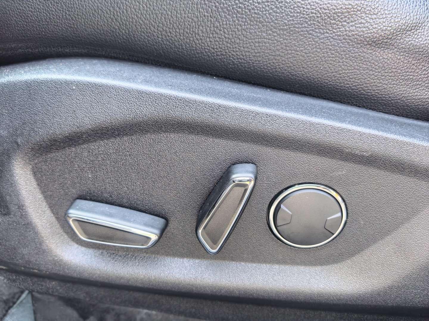 Ford Edge 2016 thumb 7