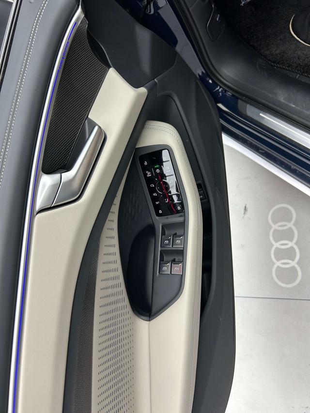 Audi A6 2026 thumb 12
