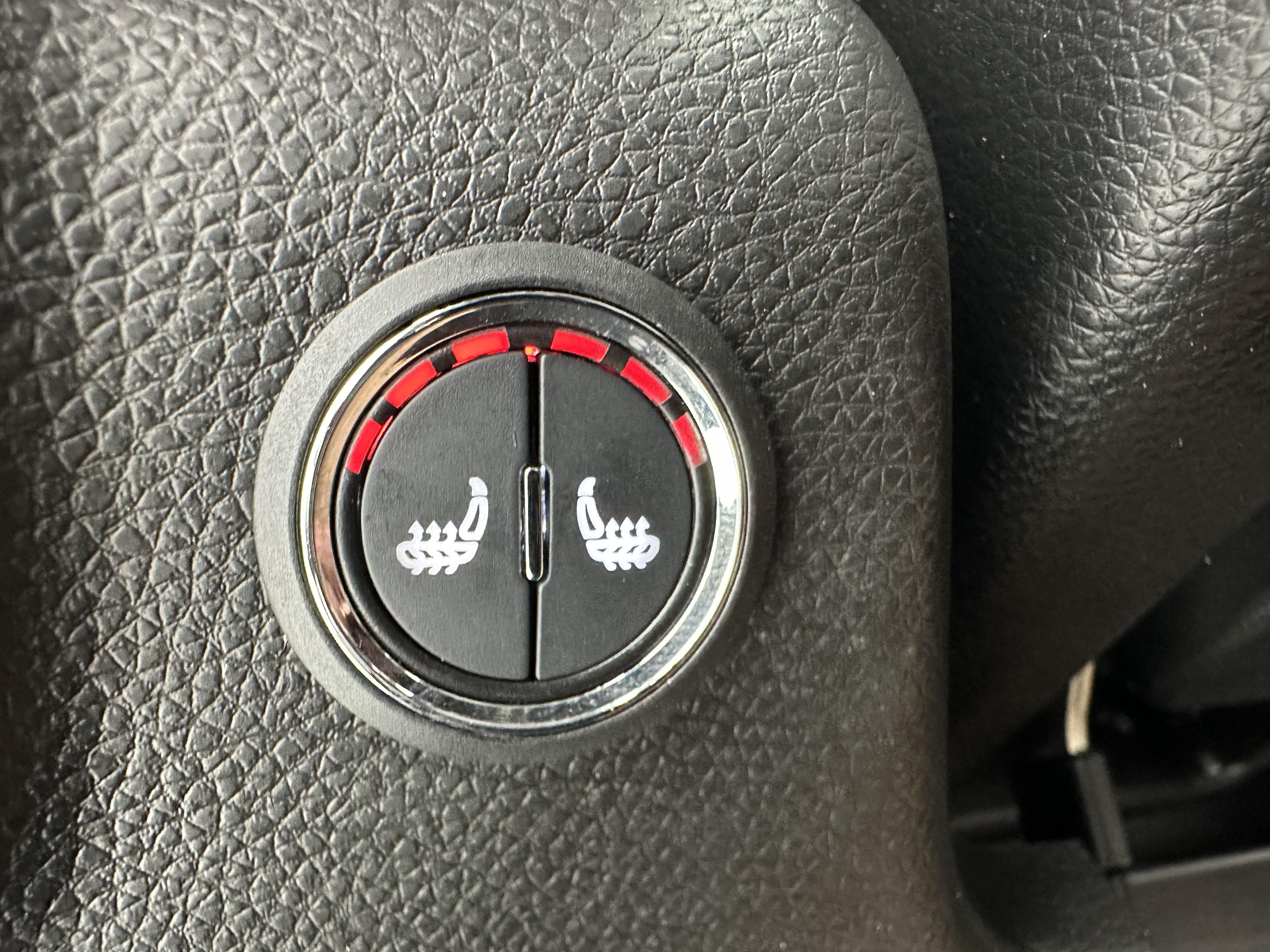 GAC M6 2021 thumb 5