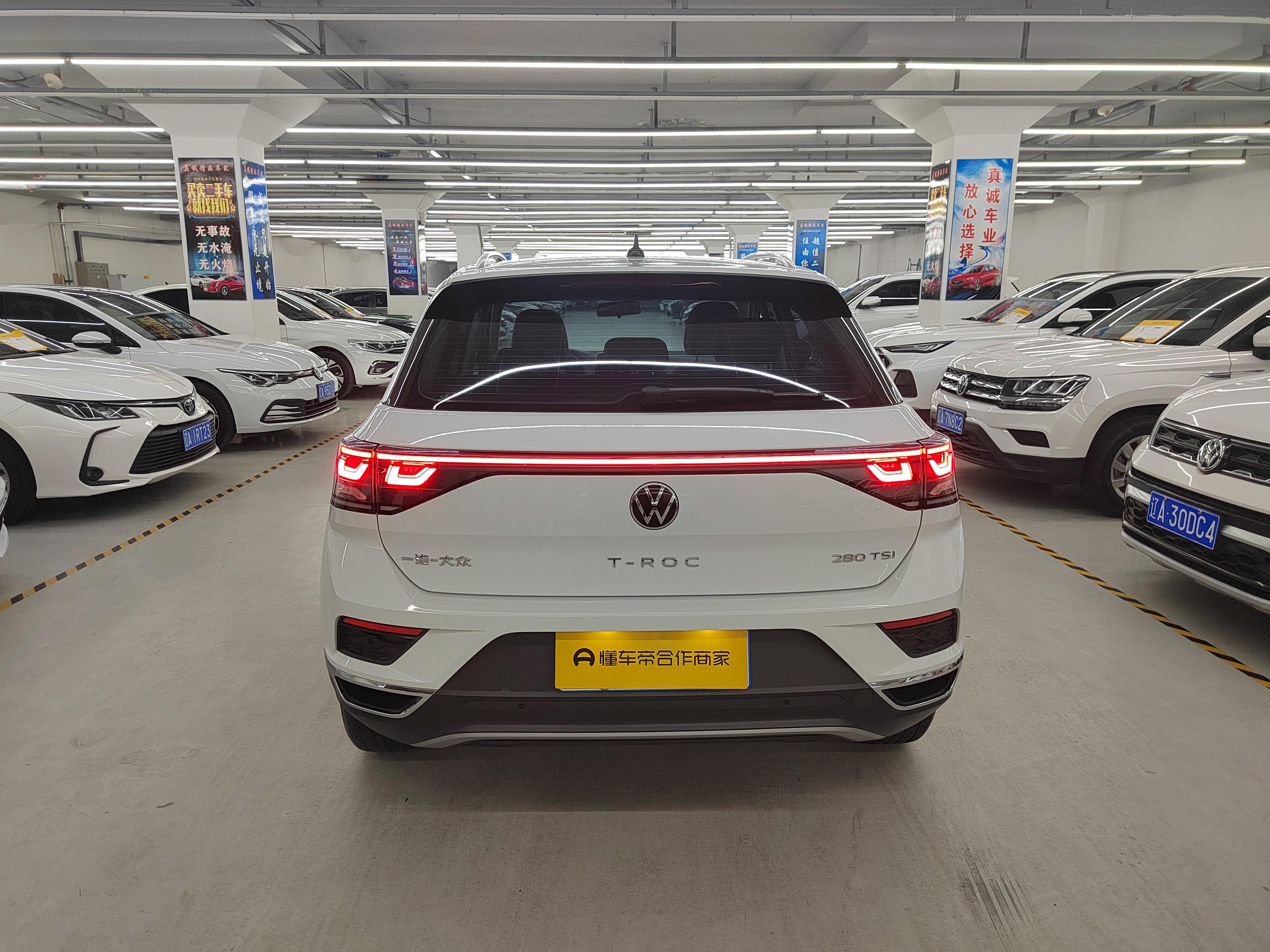 Volkswagen T-Roc 2023 thumb 3