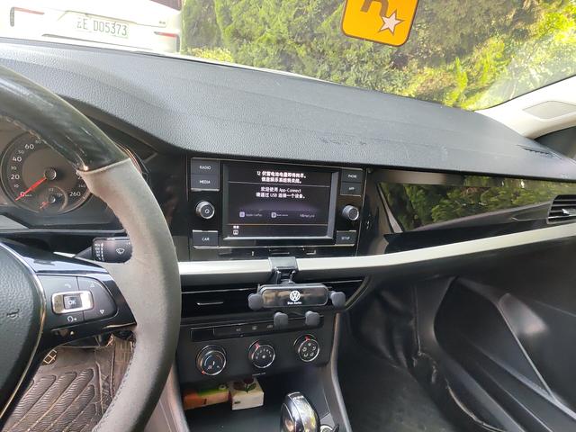 Volkswagen Lavida XR 2018 thumb 6