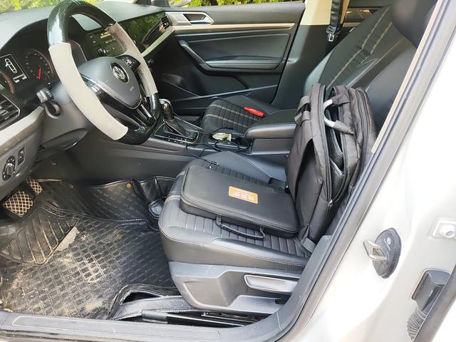 Volkswagen Lavida XR 2018 thumb 8