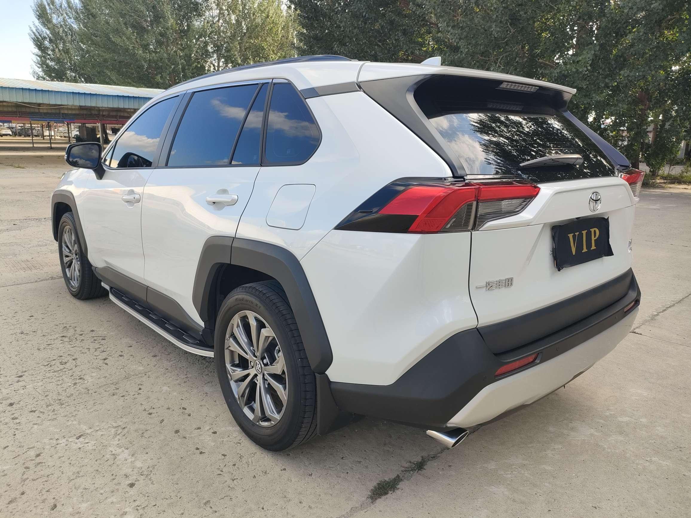 Toyota RAV4 2023 thumb 12