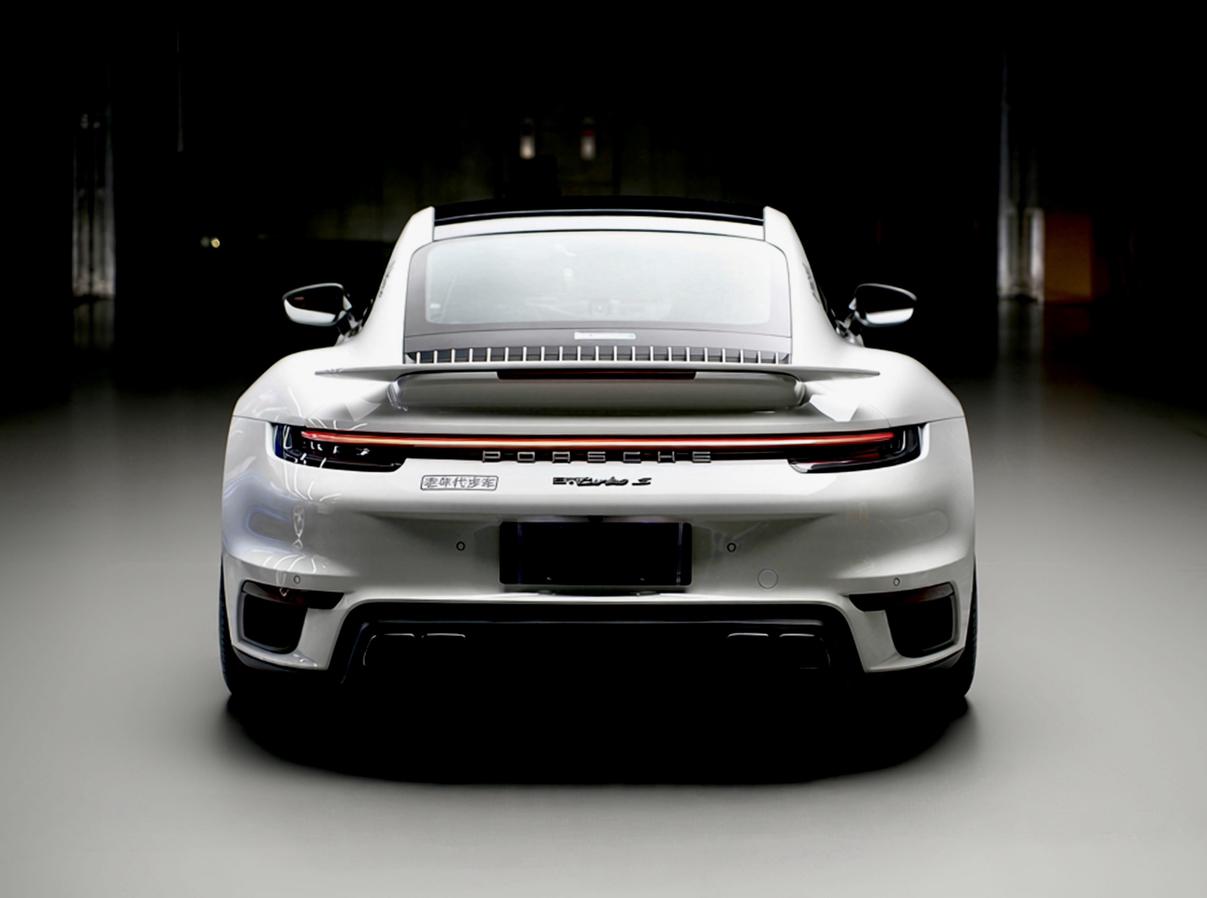 Porsche 911 2020 thumb 3