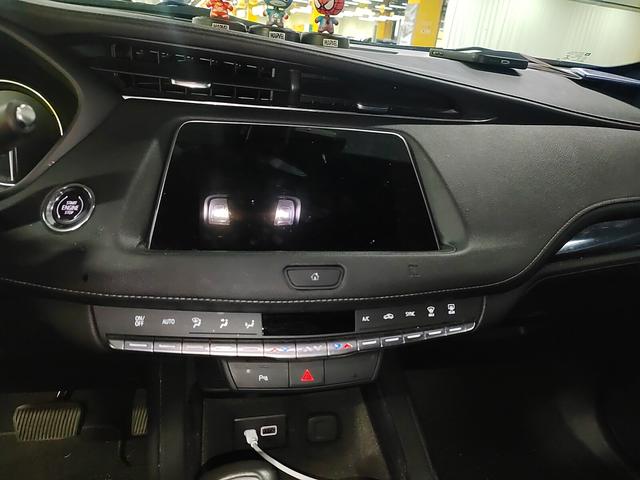 Cadillac XT4 2018 thumb 6