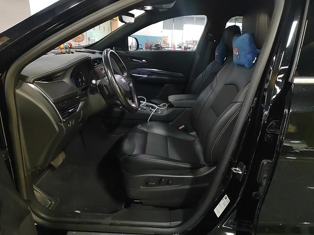Cadillac XT4 2018 thumb 8