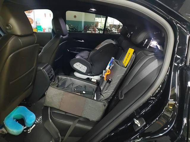 Cadillac XT4 2018 thumb 10