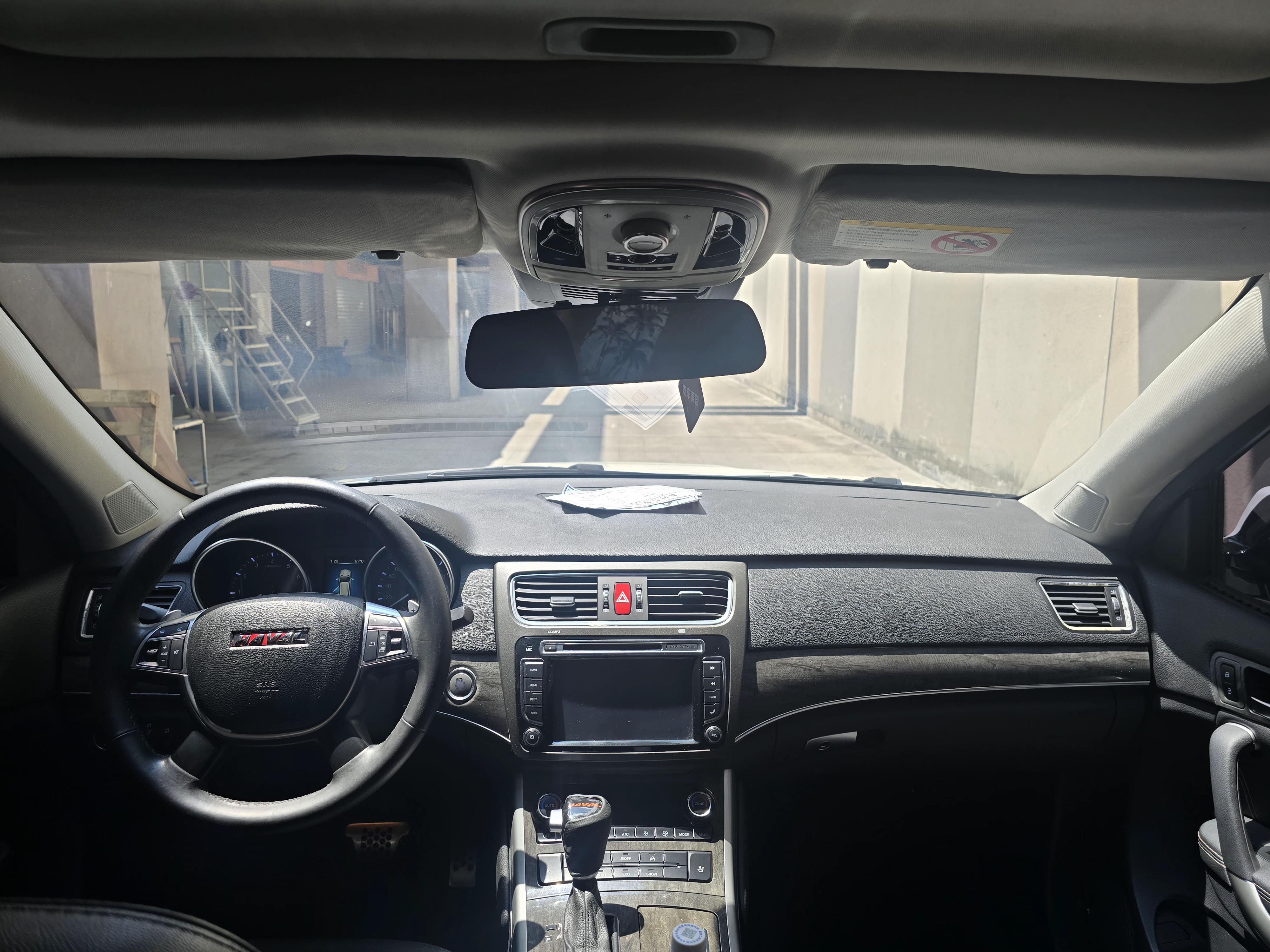 Haval H8 2015 thumb 6