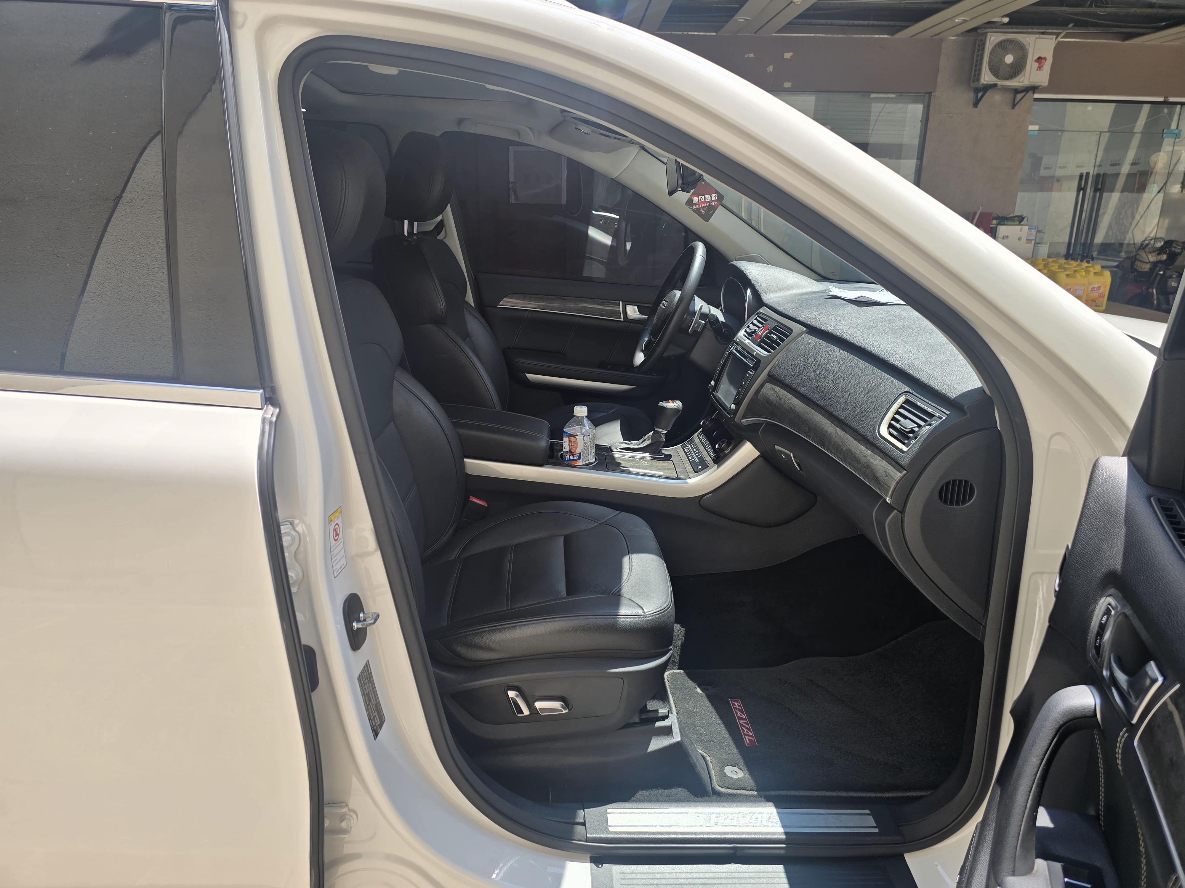 Haval H8 2015 thumb 9