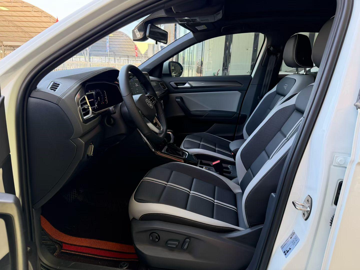 Volkswagen T-Roc 2025 thumb 7