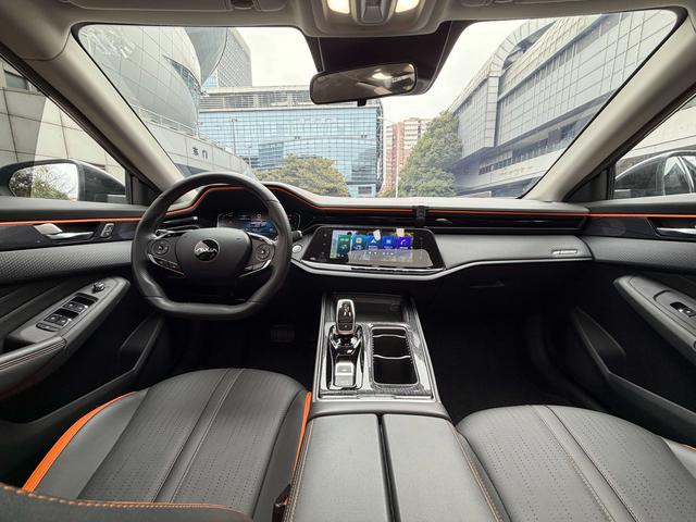 Dongfeng Aeolus Yixuan Max 2022 thumb 11