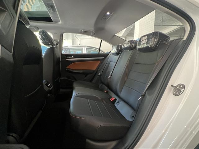 Volkswagen Bora 2026 thumb 10