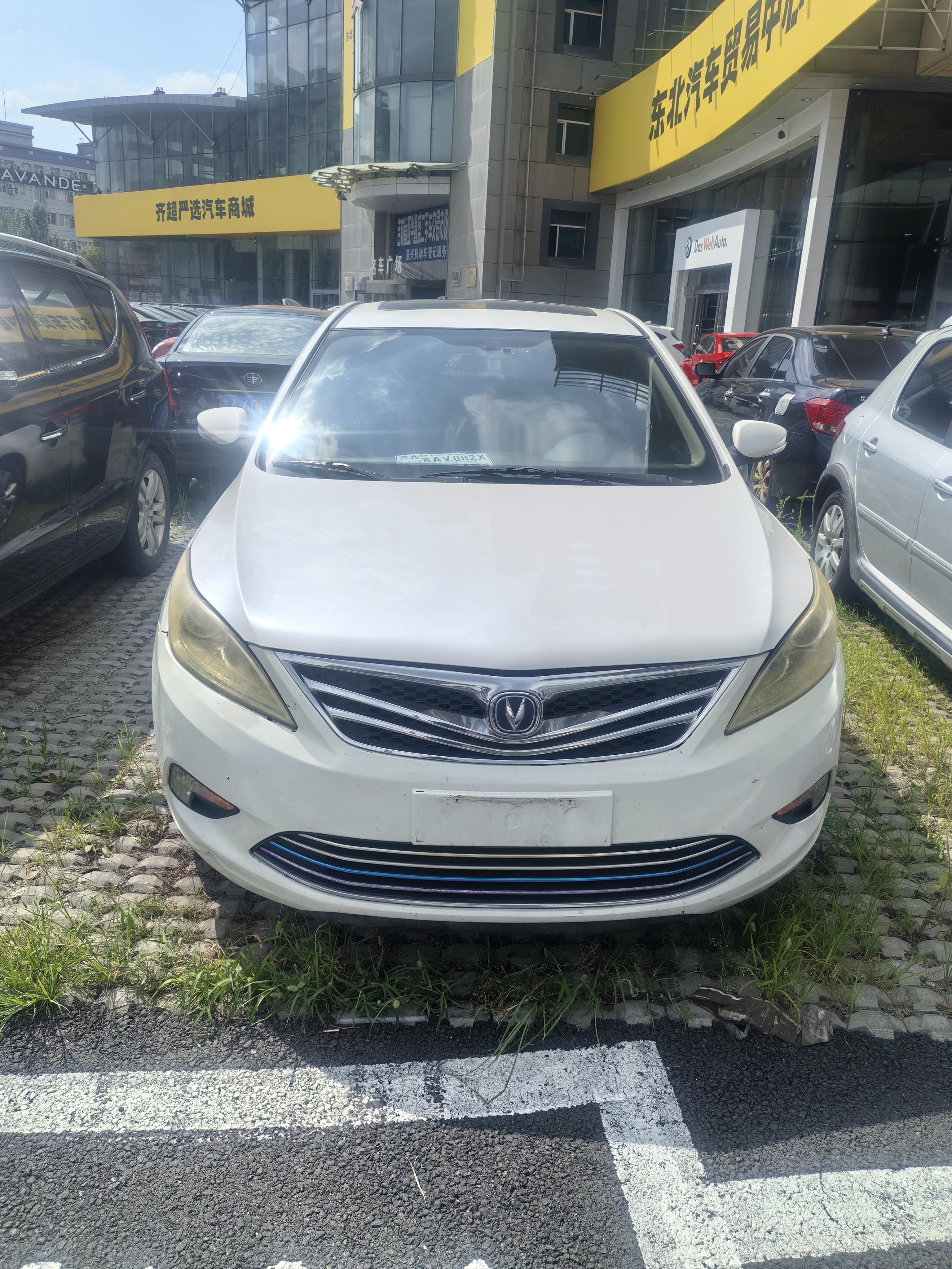 Changan Eado 2013 thumb 9