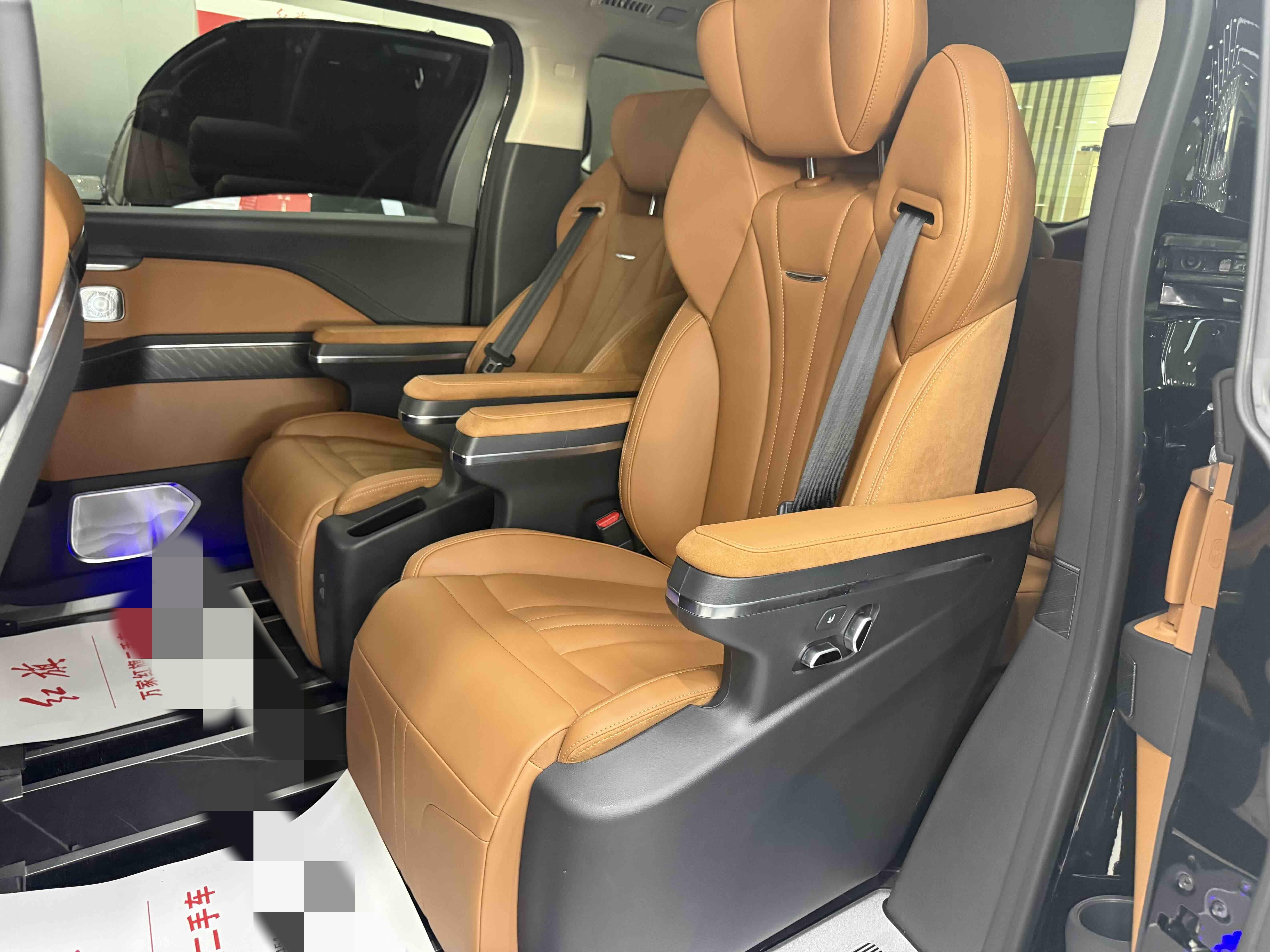 Hongqi HQ9 PHEV 2024 thumb 10