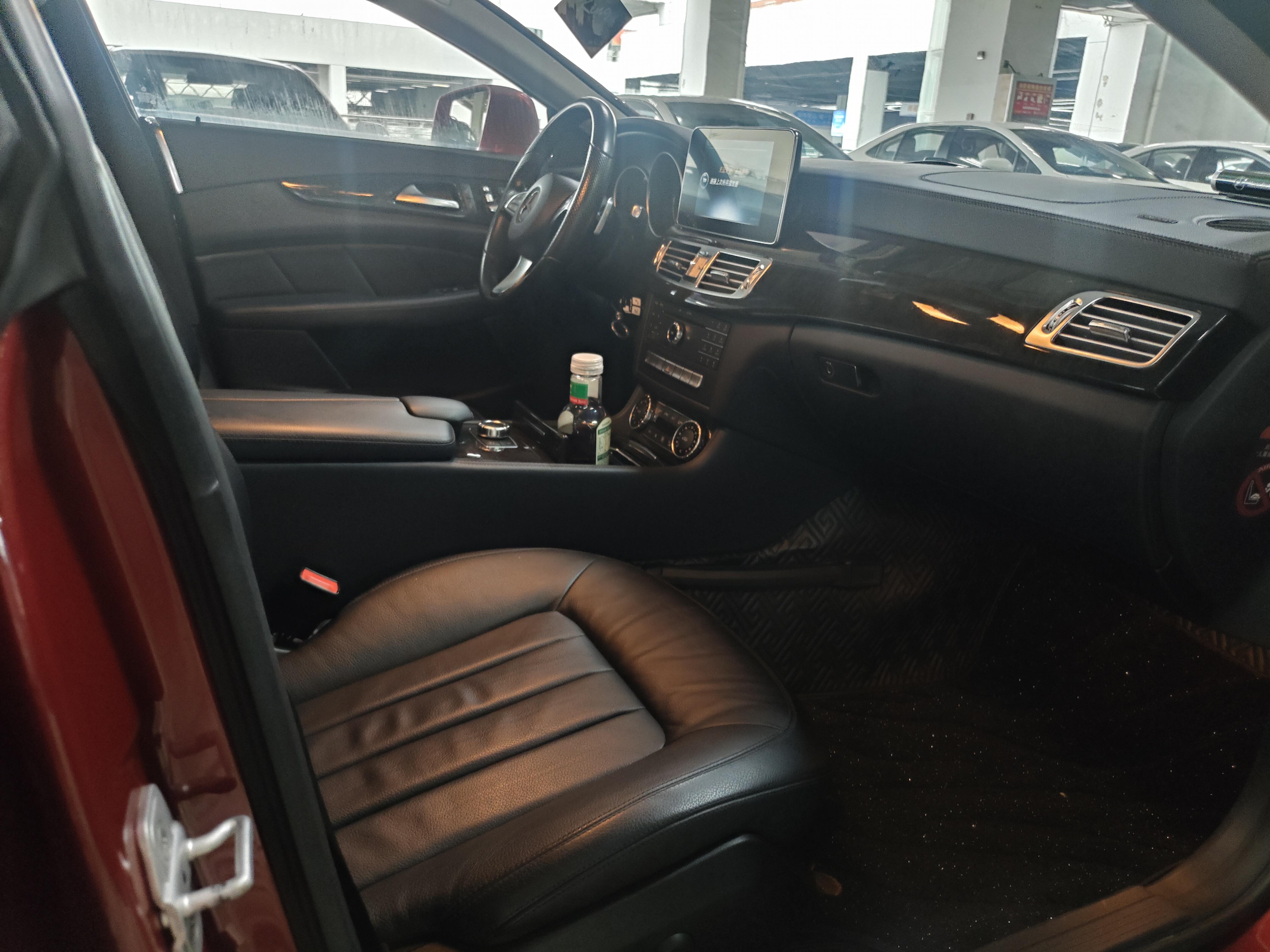 Mercedes-Benz CLS 2015 thumb 3