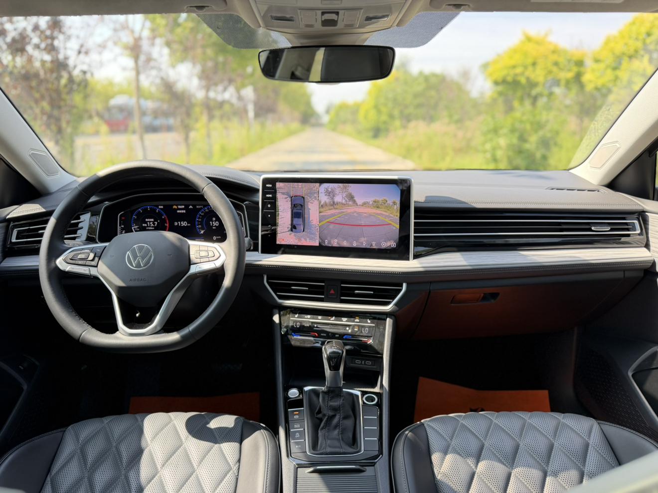 Volkswagen Sagitar 2023 thumb 11