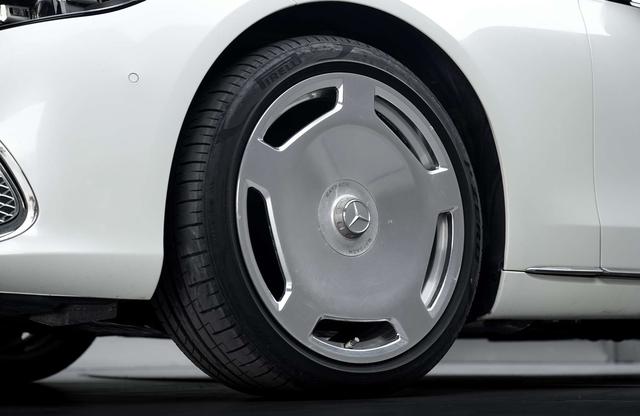 Mercedes-Benz S-Класс 2023 thumb 11