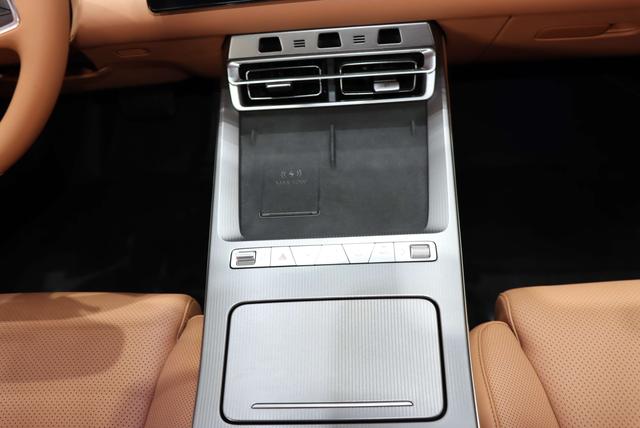 BYD Han L DM 2025 thumb 11