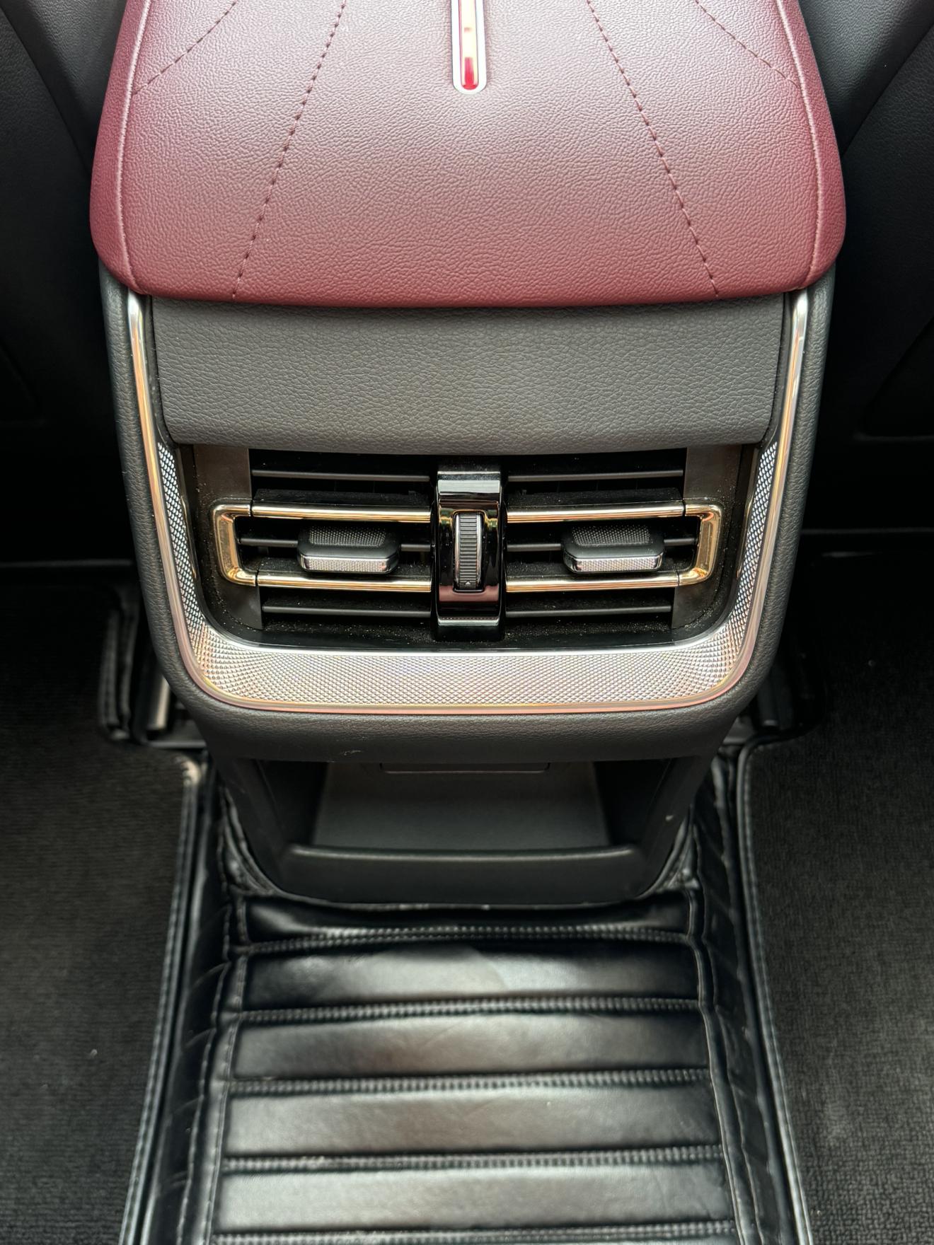 Hongqi H5 2025 thumb 6