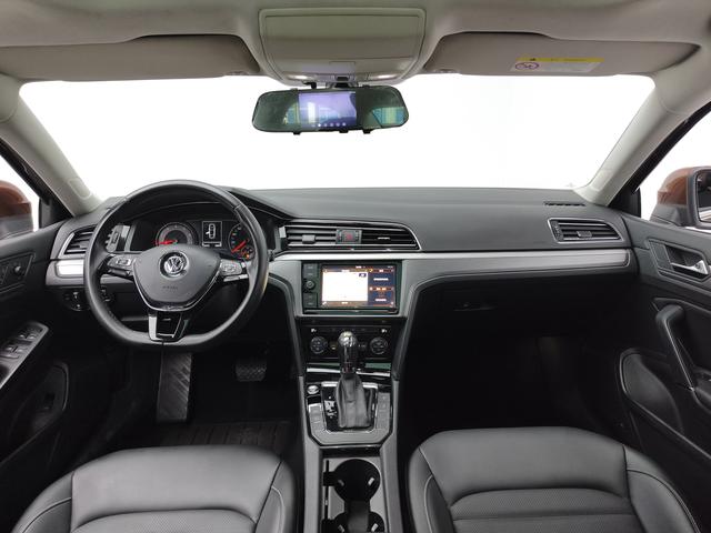 Volkswagen Lamando 2019 thumb 12