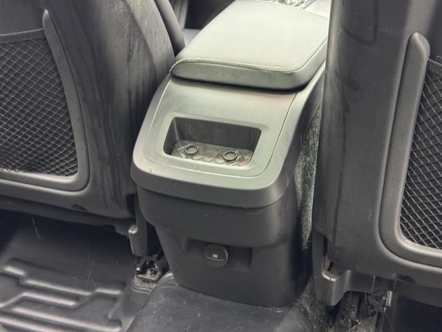 Volvo XC60 2023 thumb 9