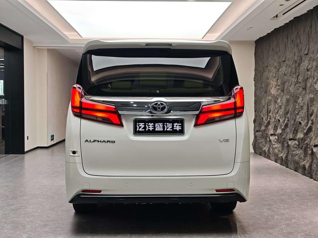 Toyota Alphard 2018 thumb 3