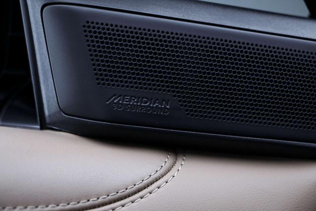 Land Rover Range Rover 2025 thumb 7