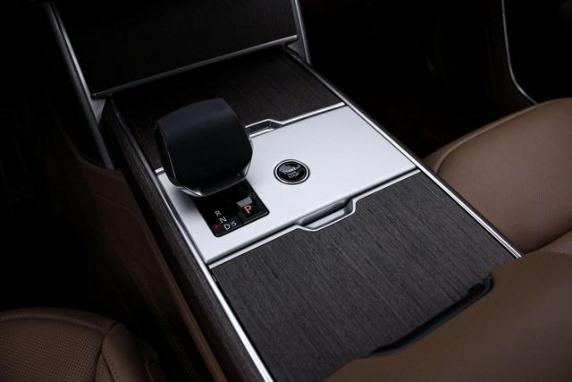 Land Rover Range Rover 2025 thumb 8