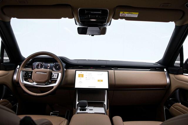 Land Rover Range Rover 2025 thumb 11