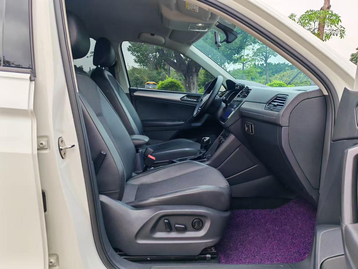 Volkswagen Tiguan 2017 thumb 10