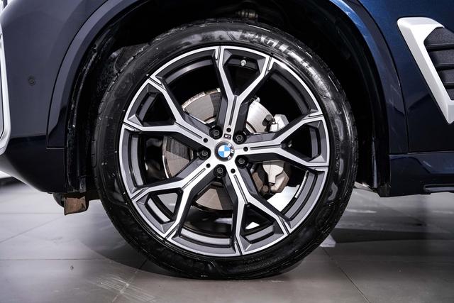 BMW X5 2023 thumb 10