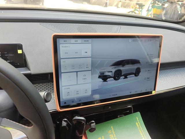 Toyota 3X 2025 thumb 6