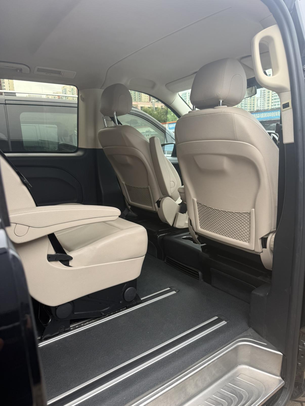 Mercedes-Benz Wei Ting 2018 thumb 6